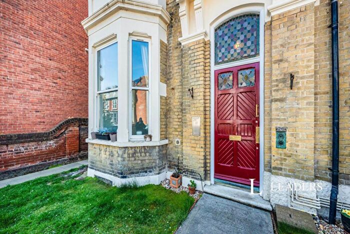 1 Bedroom Apartment To Rent In St. Edwards Road Southsea, PO5