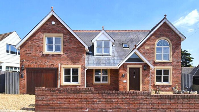 4 Bedroom Detached House For Sale In Burnham Avenue, Sully, CF64