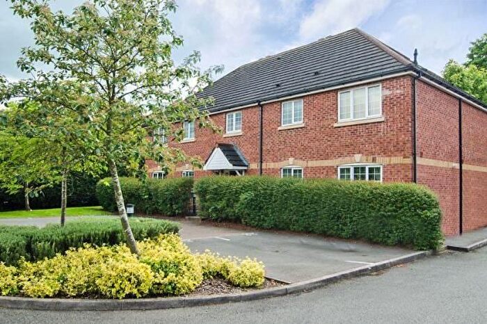 2 Bedroom Property To Rent In Glovers Hill Court, Rugeley, WS15