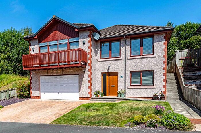 4 Bedroom Detached House For Sale In Hillside Drive, Galashiels, TD1
