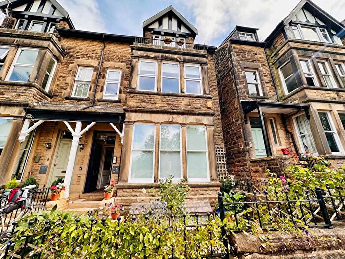 2 Bedroom Flat To Rent In Harlow Moor Drive, Harrogate, HG2