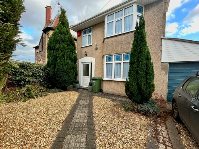 3 Bedroom House To Rent In Halls Road, Kingswood, BS15