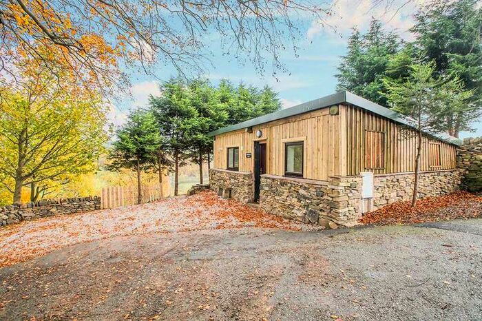 1 Bedroom Detached Bungalow To Rent In Upper Blind Lane, Luddendenfoot, Halifax, HX2