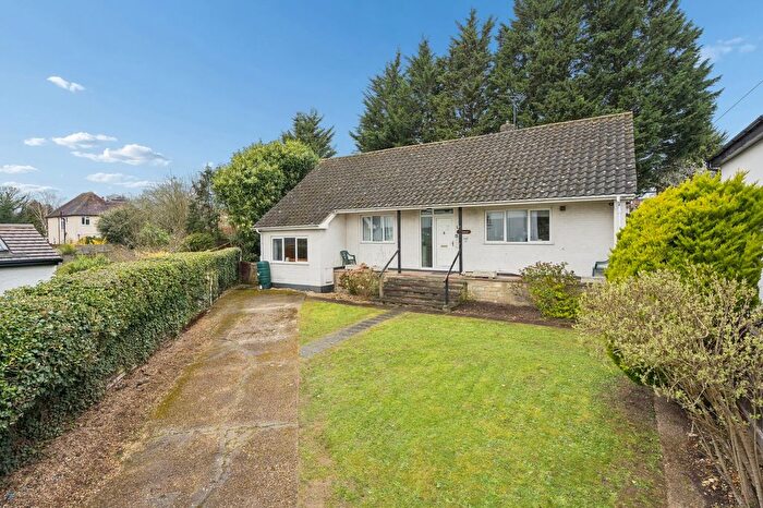 3 Bedroom Bungalow For Sale In The Vale, Chalfont St Peter, Gerrards Cross, SL9