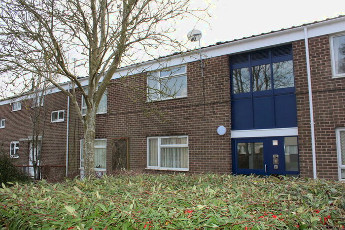 2 Bedroom Apartment To Rent In Trafalgar Way, Daventry, Northants, NN11