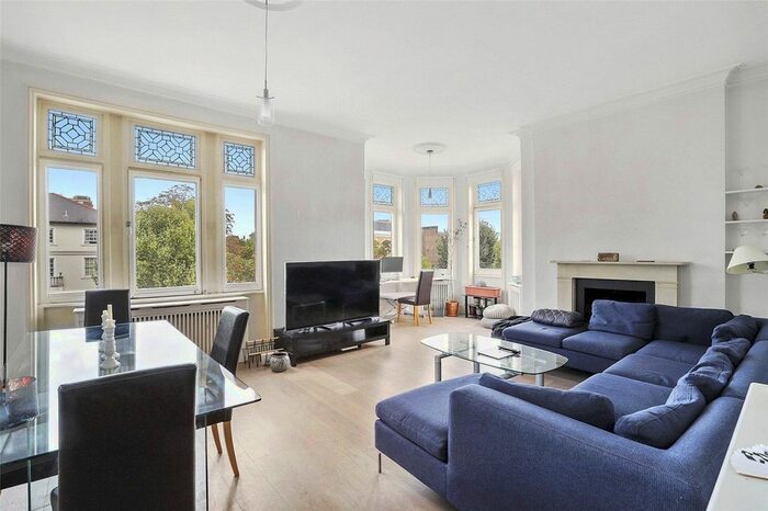 3 Bedroom Property To Rent In Hamilton Terrace, St John's Wood, NW8