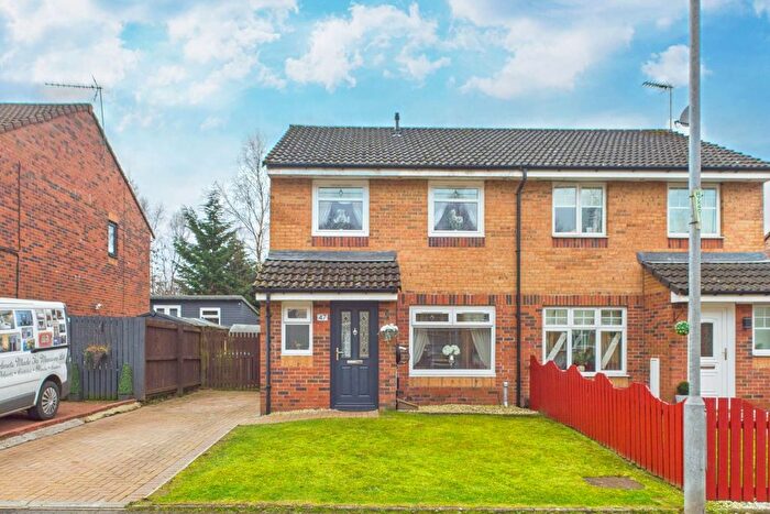 3 Bedroom Semi-Detached House For Sale In Higherness Way, Coatbridge, ML5