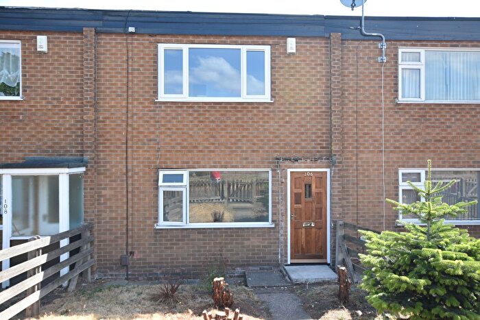 3 Bedroom Property To Rent In Oxclose Lane, Nottingham, NG5