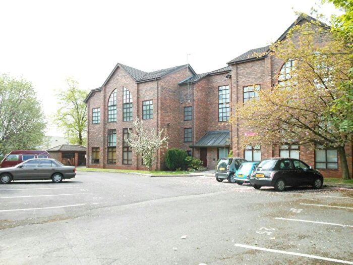 1 Bedroom Flat To Rent In Crystal House, Withington Road, Manchester, M16