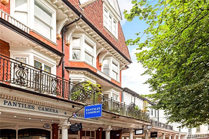 1 Bedroom Flat For Sale In London Road, Tunbridge Wells, Kent, TN2