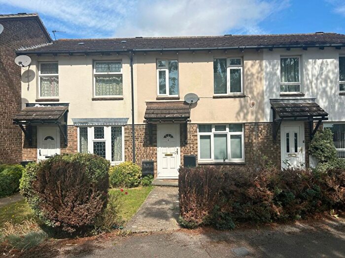3 Bedroom Terraced House To Rent In Springwood Drive, Godinton Park, TN23