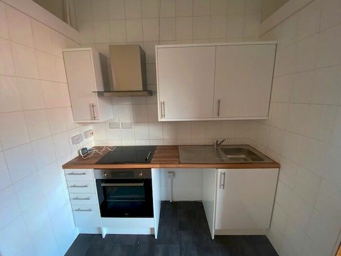 Studio To Rent In Radstock Road, Southampton SO19