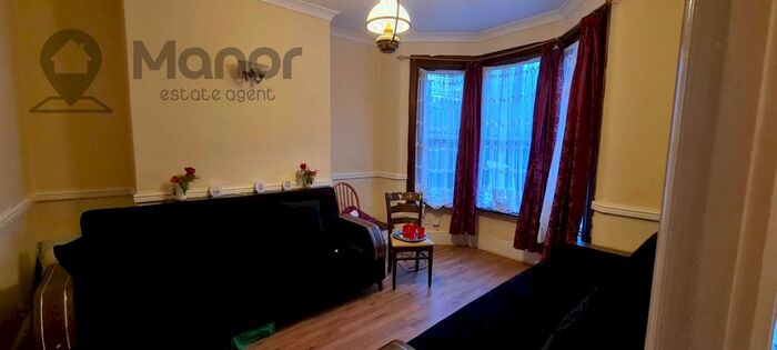 3 Bedroom End Of Terrace House To Rent In Sheringham Avenue, Manor Park E12