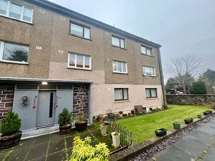 3 Bedroom Flat For Sale In Dervaig Gardens, Longriggend, Airdrie, ML6