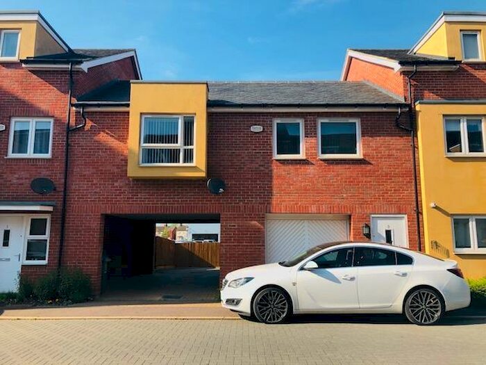 1 Bedroom Maisonette To Rent In Stilton Close, Aylesbury, HP19