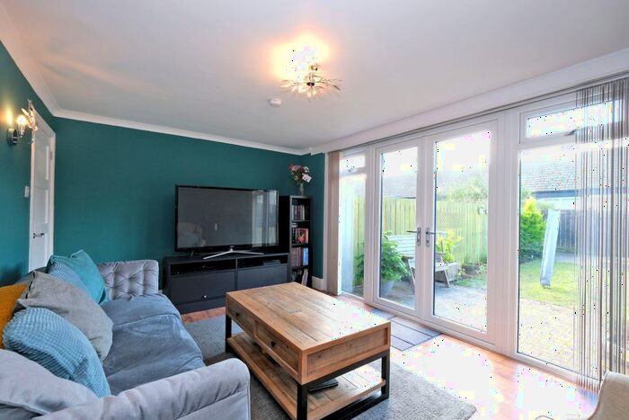 2 Bedroom Terraced House For Sale In Shapinsay Road, Summerhill, Aberdeen, AB15