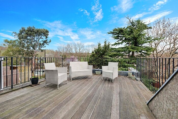 1 Bedroom Flat To Rent In Hampstead Heath, NW3