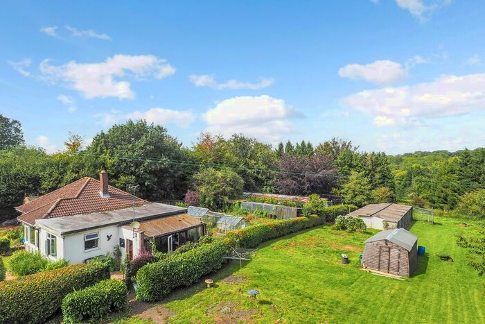 3 Bedroom Detached House For Sale In Privett Road, Froxfield, Hampshire, GU32