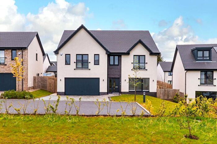 5 Bedroom Detached House For Sale In Wedgewood Drive, Bearsden, G61