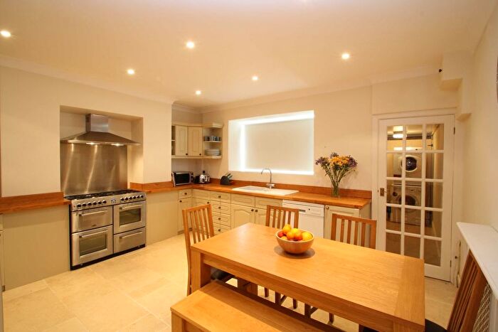 7 Bedroom Terraced House To Rent In Southleigh Road, Bristol, BS8