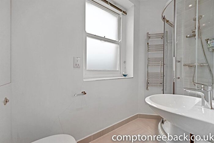 2 Bedroom Flat To Rent In Delaware Road, London, W9