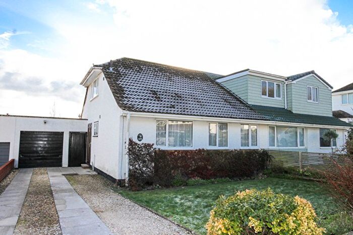 3 Bedroom Semi Detached Bungalow To Rent In Castlewood Close, Clevedon, BS21