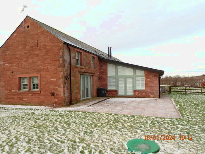 3 Bedroom Barn Conversion To Rent In How Mill, Brampton, CA8