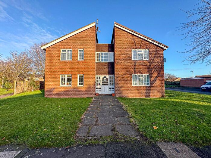 1 Bedroom Apartment For Sale In Mollyfair Close, Crawcrook, Ryton, NE40