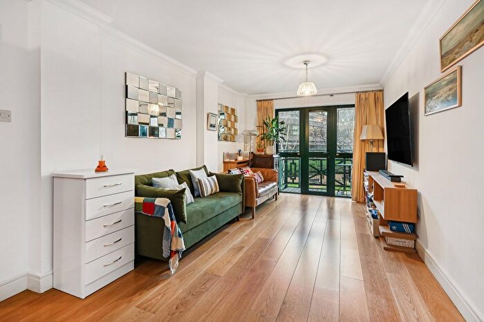 2 Bedroom Flat For Sale In Octavia House, Medway Street, SW1P