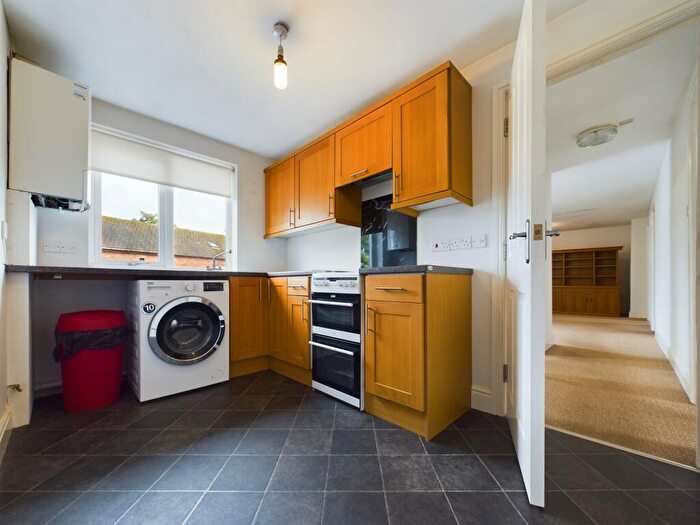 3 Bedroom Flat To Rent In The Square, Dalston, CA5