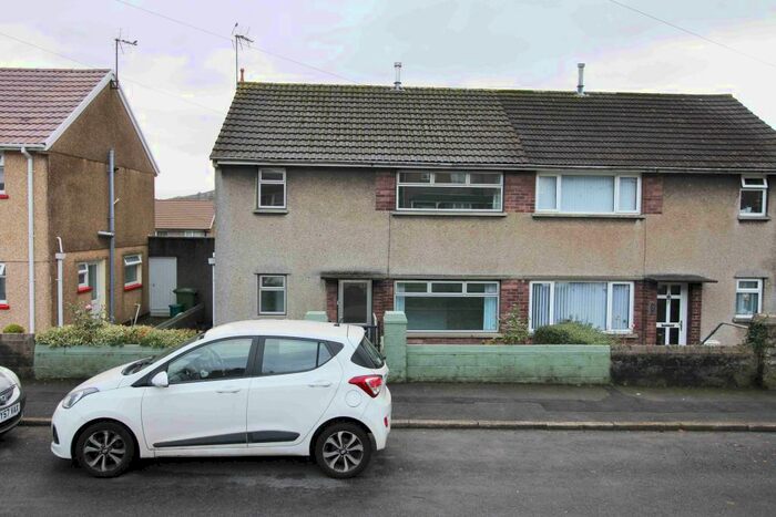 3 Bedroom Semi-Detached House To Rent In Heol Salem, Church Village, CF38