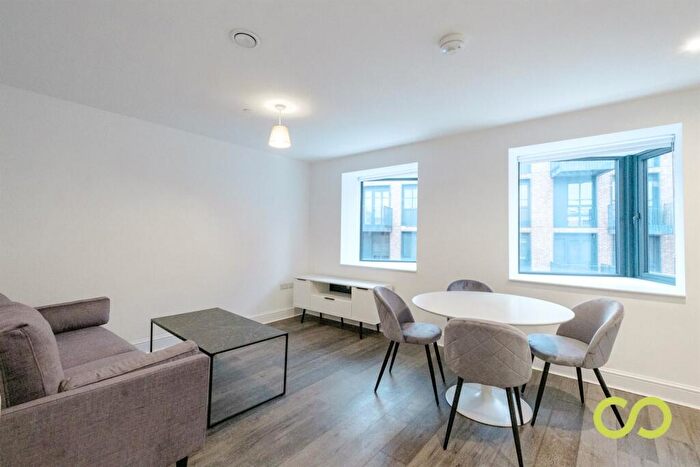 1 Bedroom Flat To Rent In Birch House, Leigh Street, High Wycombe, HP11