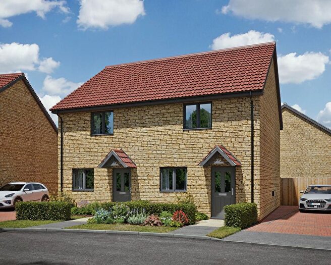 2 Bedroom Semi-detached House For Sale In Patterdown Road, Chippenham, SN15