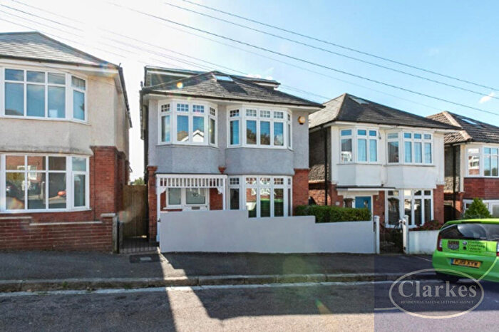 5 Bedroom Detached House For Sale In Portland Road, Bournemouth, BH9
