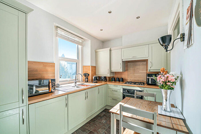 2 Bedroom Flat For Sale In Upper Church Road, Weston Super Mare - Near Beach, BS23