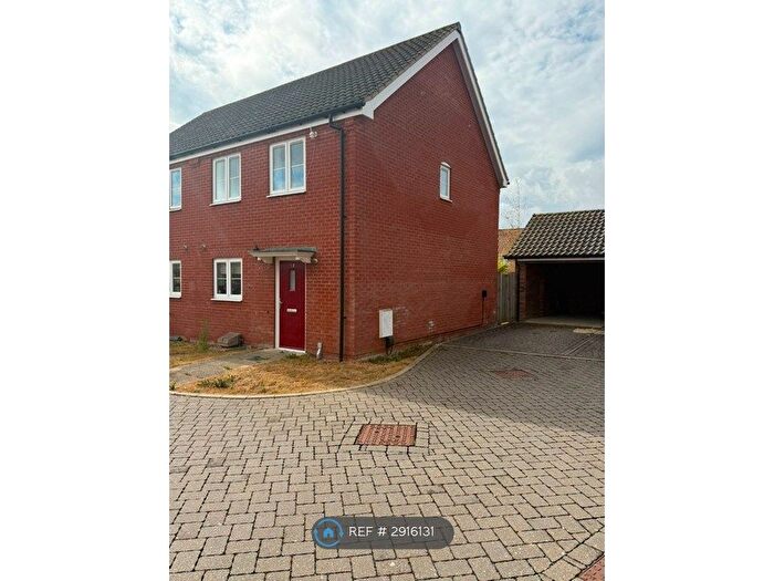 2 Bedroom Semi-Detached House To Rent In Lansdowne Drive, Norwich, NR14