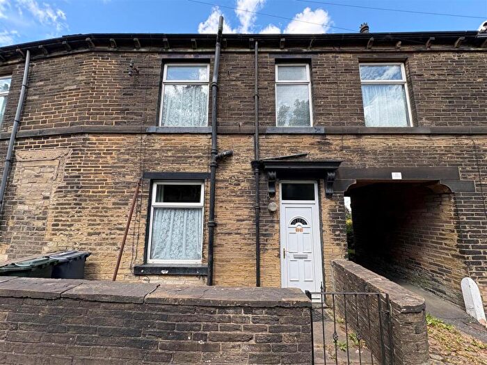 2 Bedroom Terraced House For Sale In Calder Banks, Queensbury, Bradford, BD13
