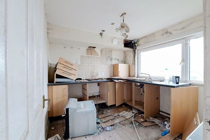 2 Bedroom Flat For Sale In , Mcpherson, Airdrie, Glasgow, ML6