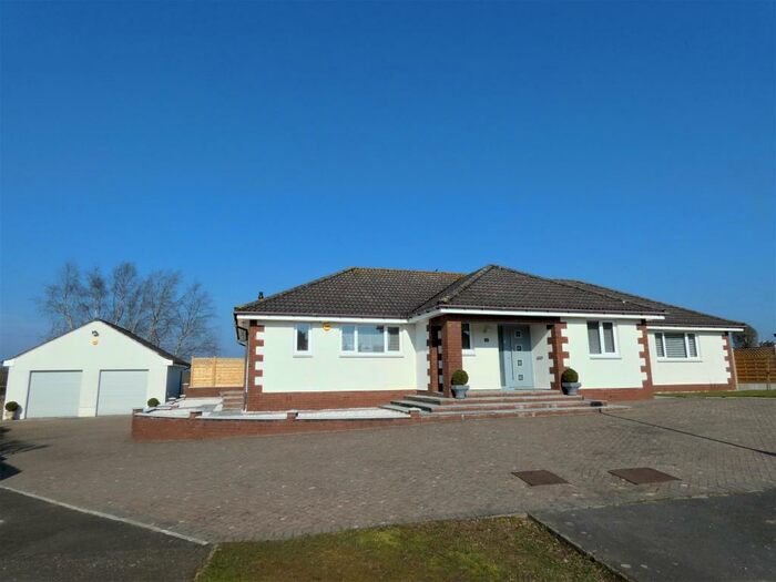 5 Bedroom Detached Bungalow For Sale In Rosedale Gardens, Dumfries, DG1
