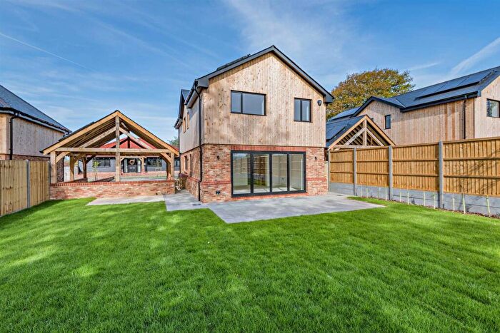 4 Bedroom Detached House For Sale In Firs Lane, Hollingbourne, Maidstone, ME17