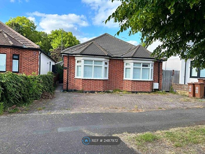 2 Bedroom Bungalow To Rent In Benhilton Gardens, Sutton, SM1