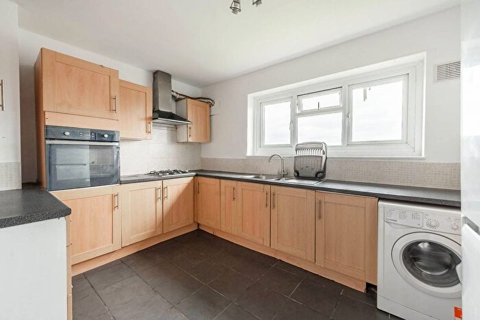 3 Bedroom Flat To Rent In Imperial Drive, Harrow, HA2