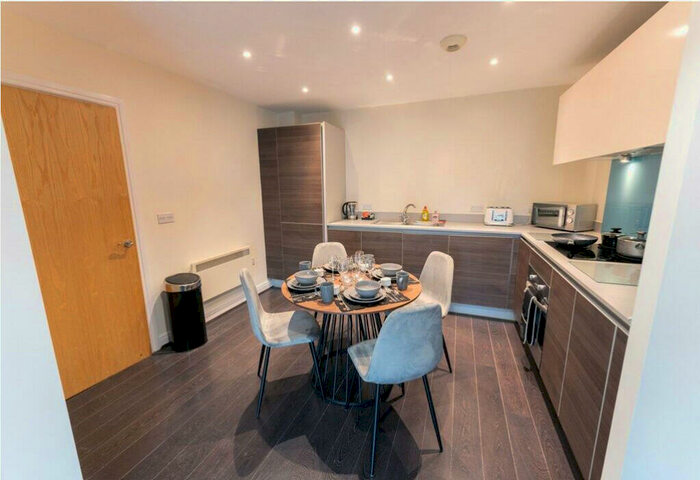 2 Bedroom Apartment To Rent In Newhall Hill, Jewellery Quarter, Birmingham, B1