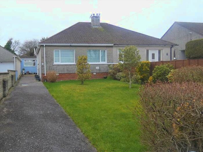 2 Bedroom Semi-Detached Bungalow To Rent In Pen Y Lan, Litchard, Bridgend County Borough, CF31