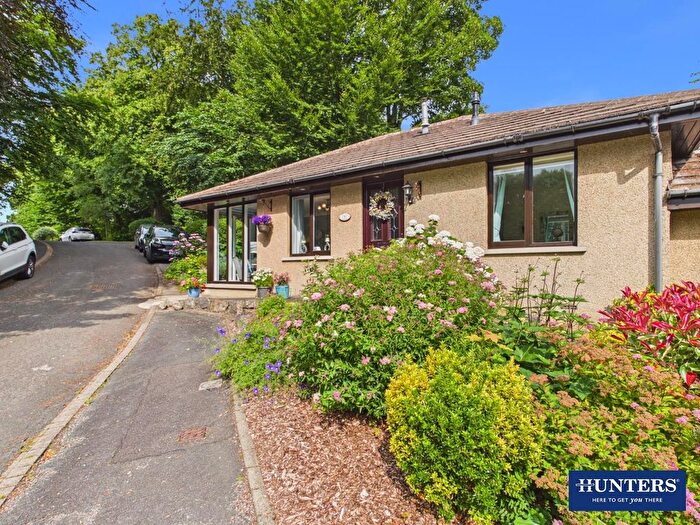 2 Bedroom Bungalow For Sale In Stonecross Gardens, Kendal, LA9