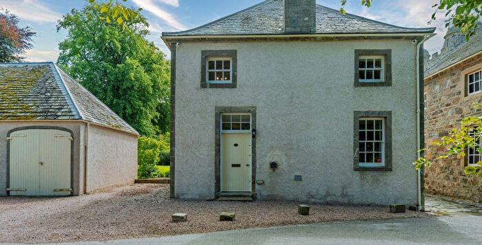 4 Bedroom Semi-Detached House For Sale In Playfairs Courtyard, Cullen, Buckie, Moray, AB56