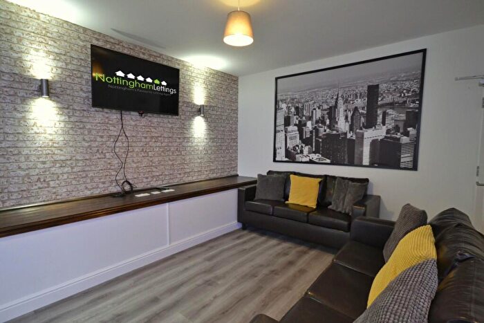 7 Bedroom Semi-Detached House To Rent In Lower Road, Beeston, NG9