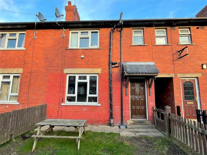3 Bedroom Terraced House To Rent In Laurel Drive, Birstall, Batley, WF17