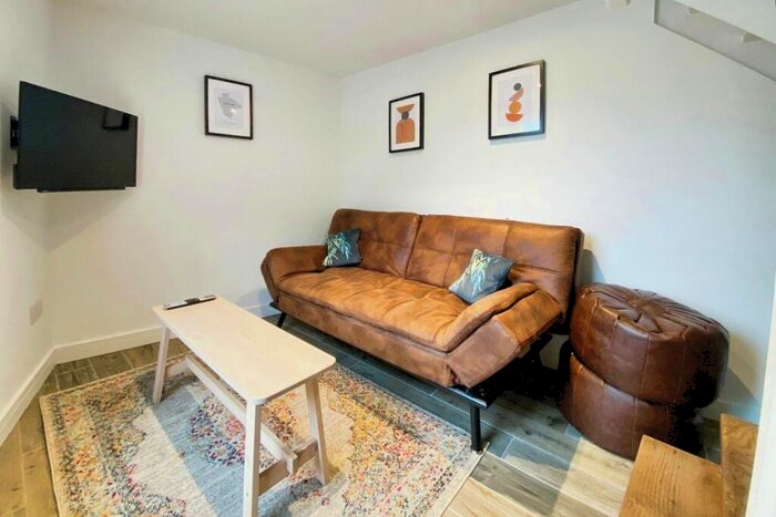 1 Bedroom Detached House For Sale In Church Stile Lane, Woodbury, Exeter, EX5