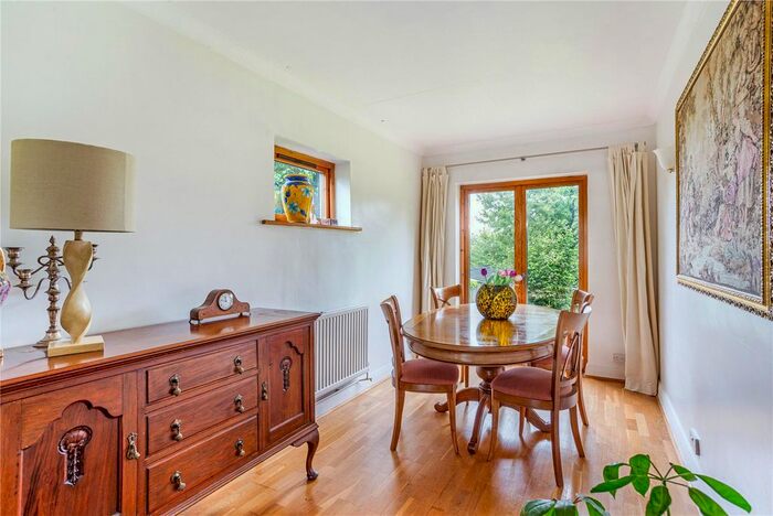 4 Bedroom Detached House For Sale In Loosley Hill, Loosley Row, Princes Risborough, HP27